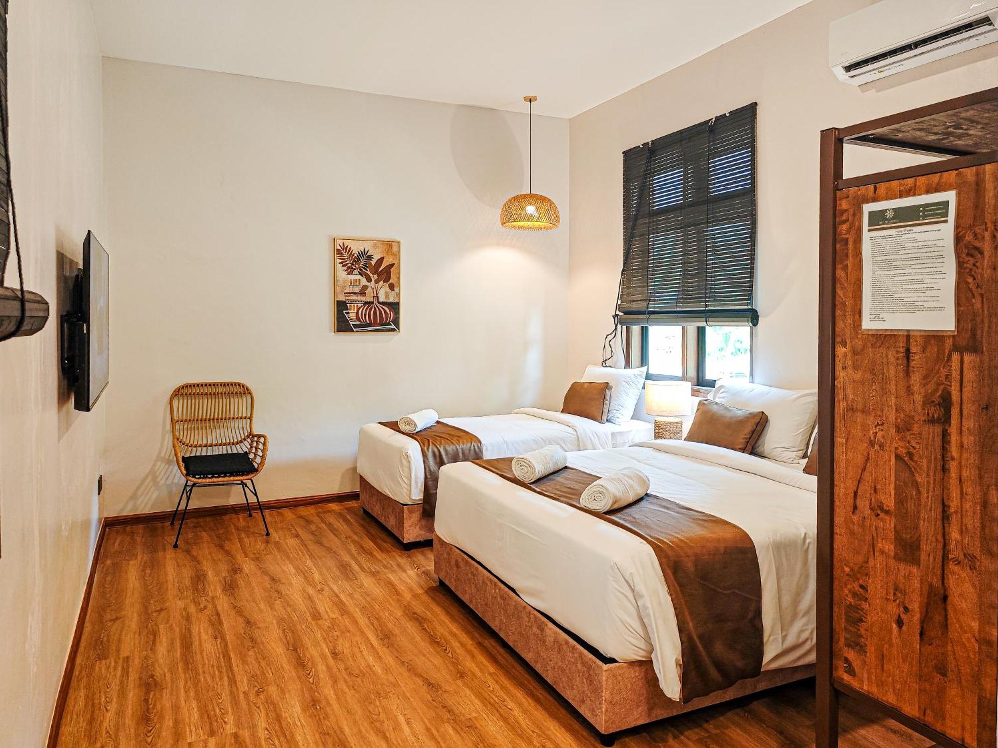 Mulyo Hotel พอร์ตดิ๊กสัน ภายนอก รูปภาพ